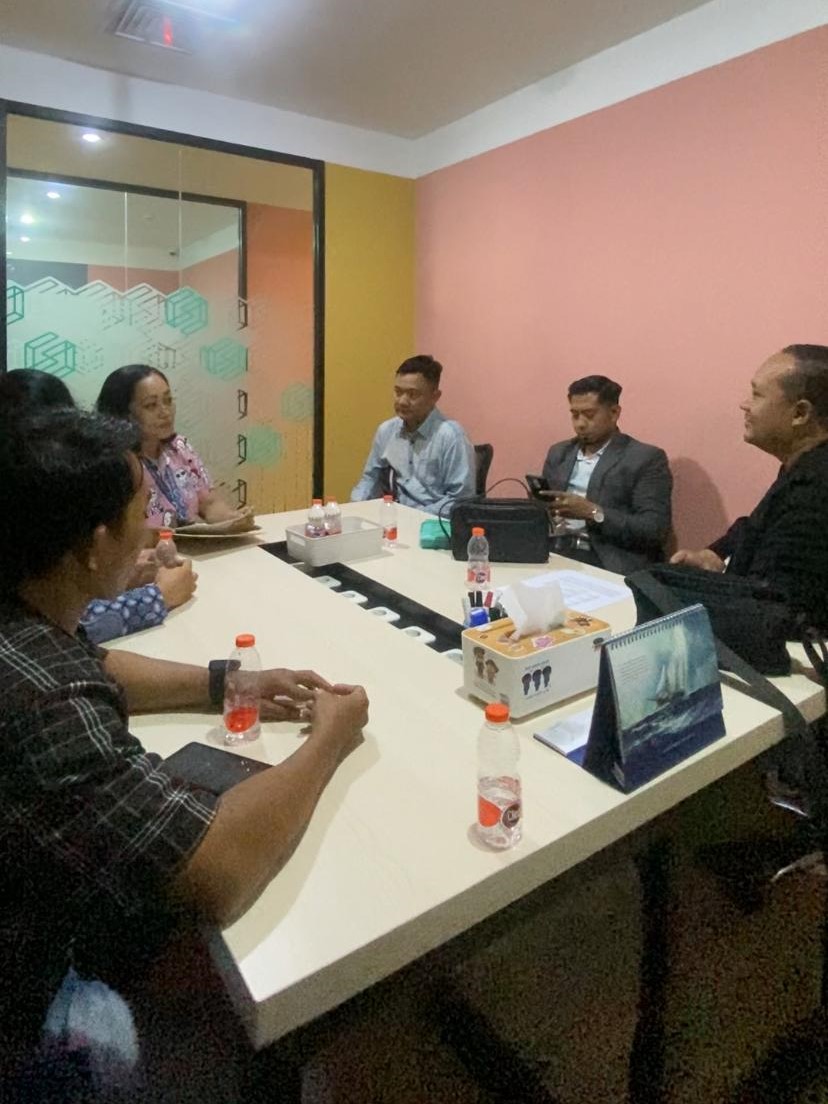 Galeri Firma Hukum Karimata (12) Galeri Firma Hukum Karimata (12)