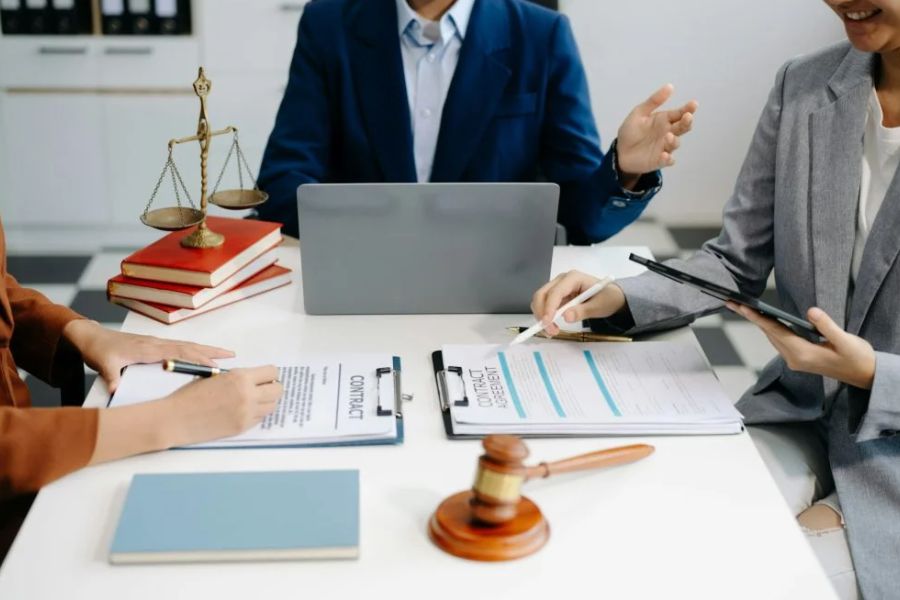 Hukum Korporasi & Perusahaan1